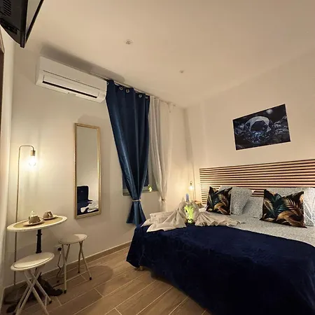 La Saphir Bed and Breakfast *