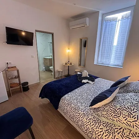 La Saphir Frühstückspension 3*